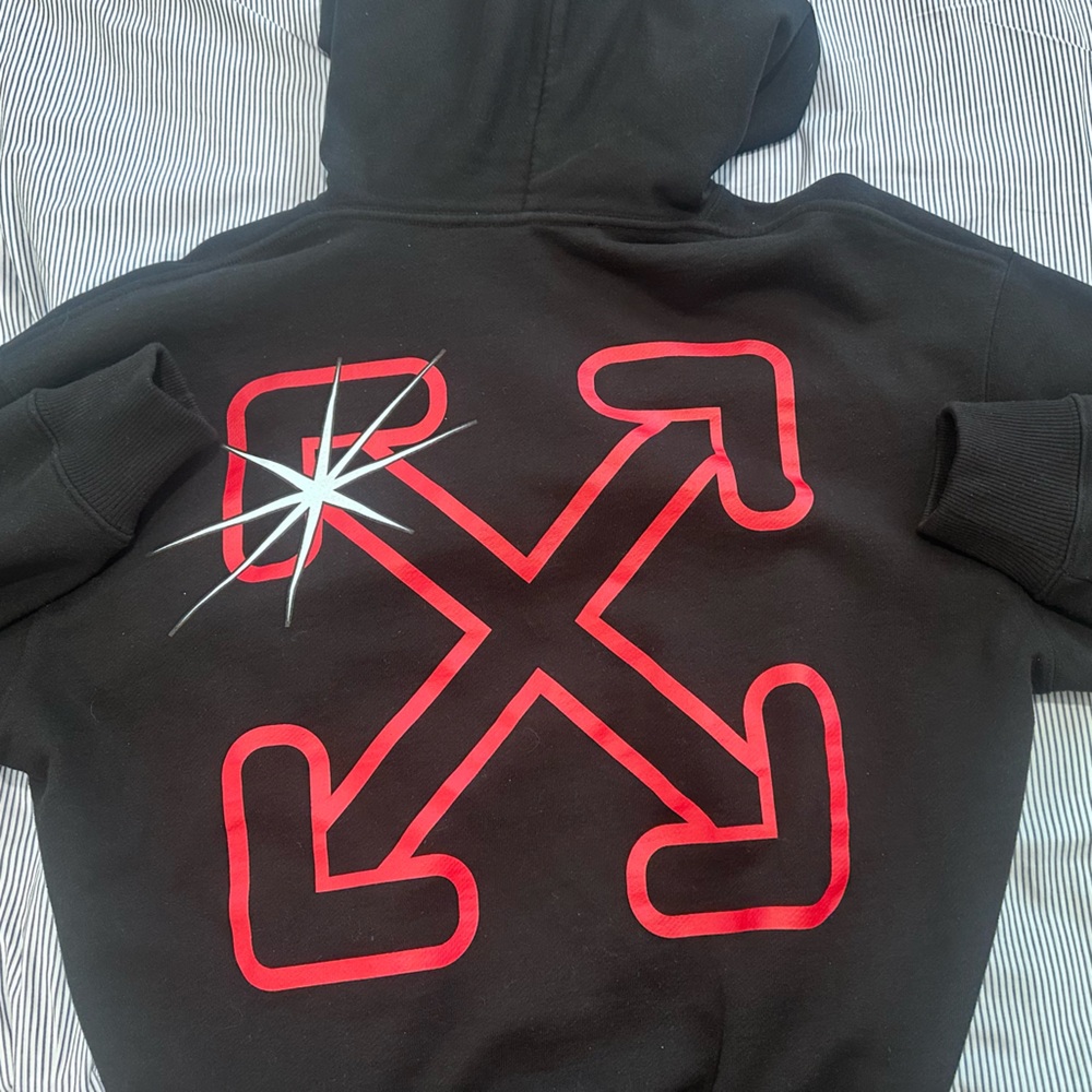 Off-White Inverted Red Arrows